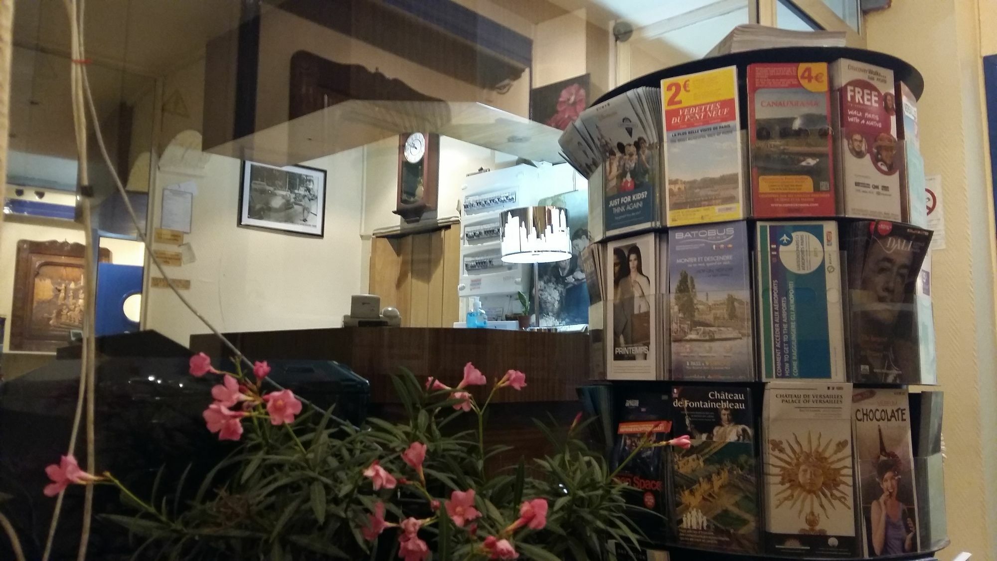 Hotel Du Metro Paryż Zewnętrze zdjęcie